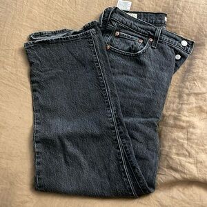 Levis Womn 29 Button Fly High Rise Feeling Cagey Ribcage Straight Ankle Jean